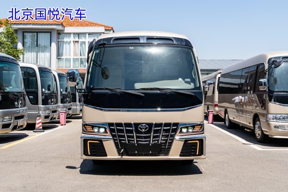 丰田考斯特15座朝阳落地多少钱