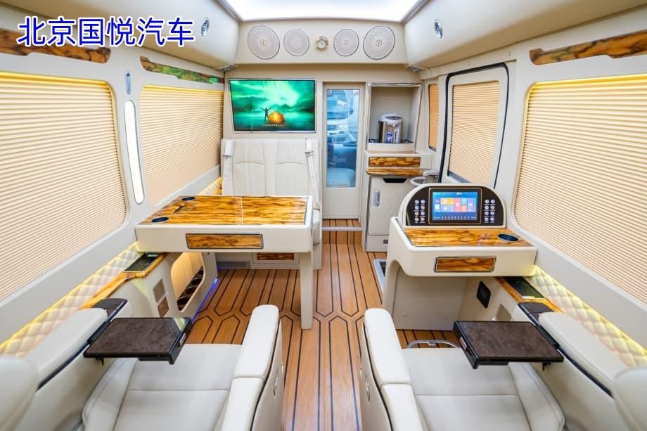 丰田考斯特7做房车信阳落地多少钱