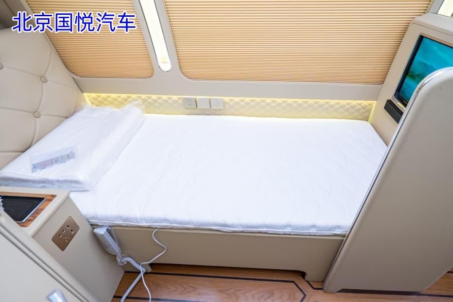 丰田考斯特7做房车信阳落地多少钱