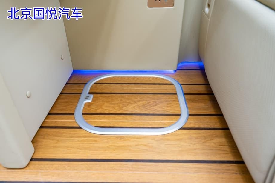 丰田考斯特7做房车信阳落地多少钱