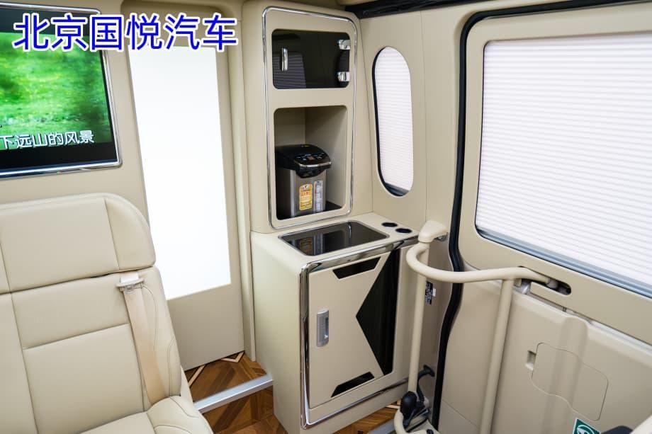 丰田考斯特12座运城落地多少钱