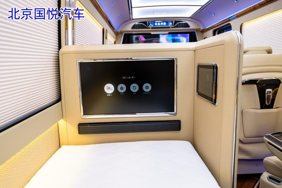红旗国悦7座能加卫生间和床吗？价格多少？联系电话！