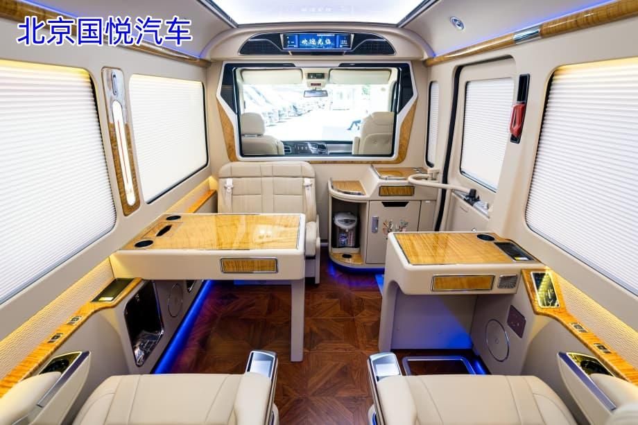 北京红旗国悦能定制9座吗？空间布局什么样落地价格