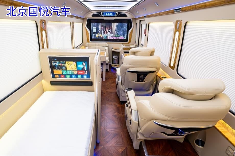 北京红旗国悦能定制9座吗？空间布局什么样落地价格