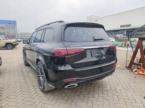 奔驰GLS450豪华SUV价格多少钱 3.0T排量+顶配落地价金融方案详解