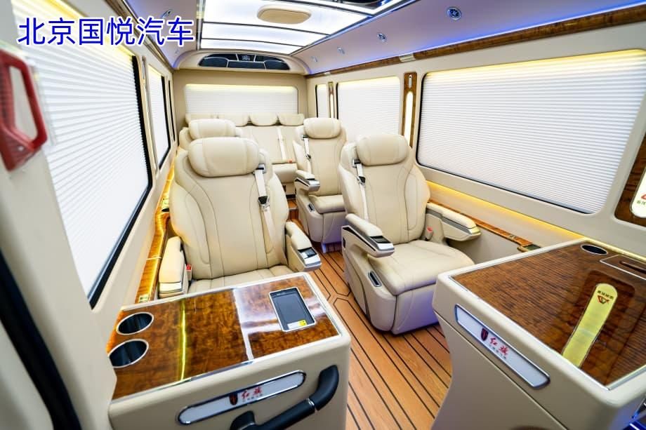 红旗国悦12座排场与舒适皆可得！南宁全隔断现车报价多少