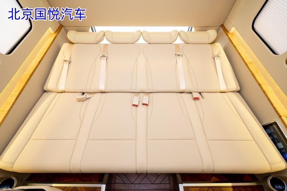 高端旅游出行就选红旗国悦12座！重庆现车优惠价格？