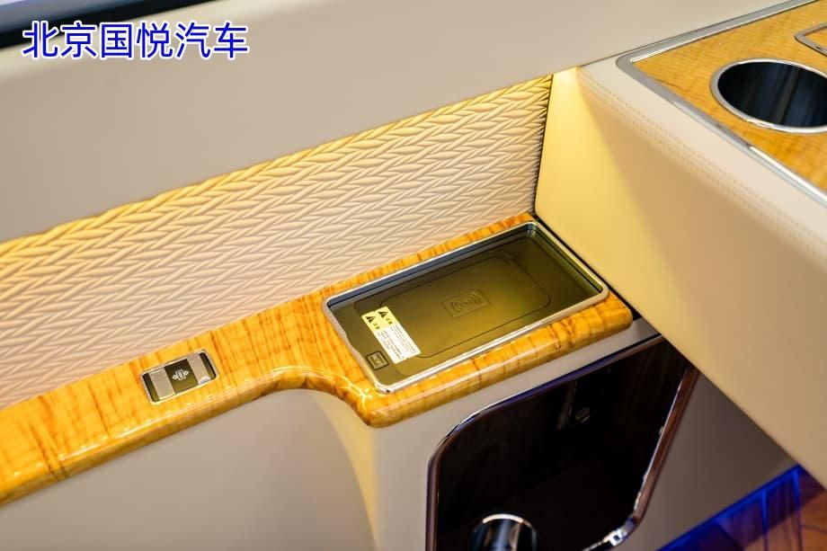 高端旅游出行就选红旗国悦12座！重庆现车优惠价格？
