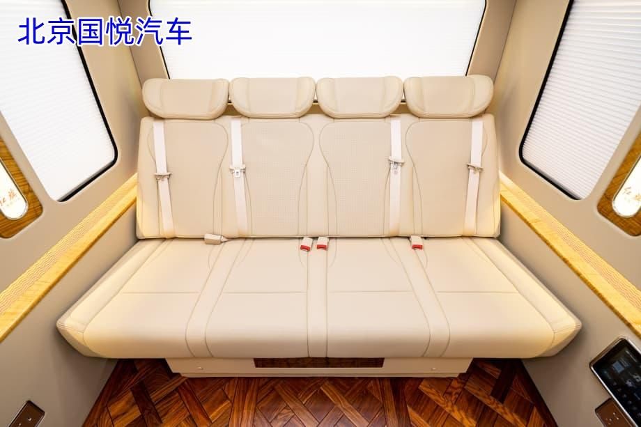 高端旅游出行就选红旗国悦12座！重庆现车优惠价格？