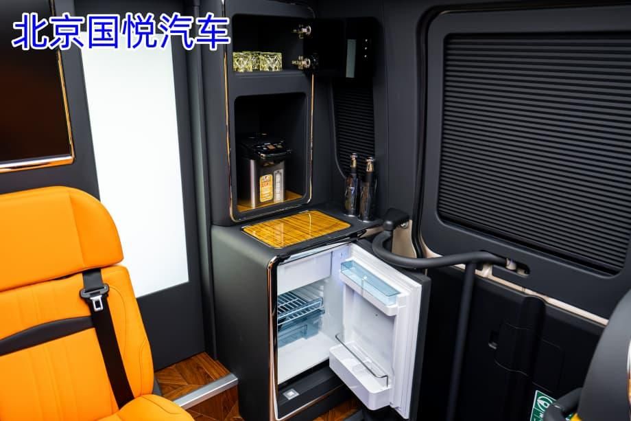 丰田考斯特12座商务车广东落地多少钱