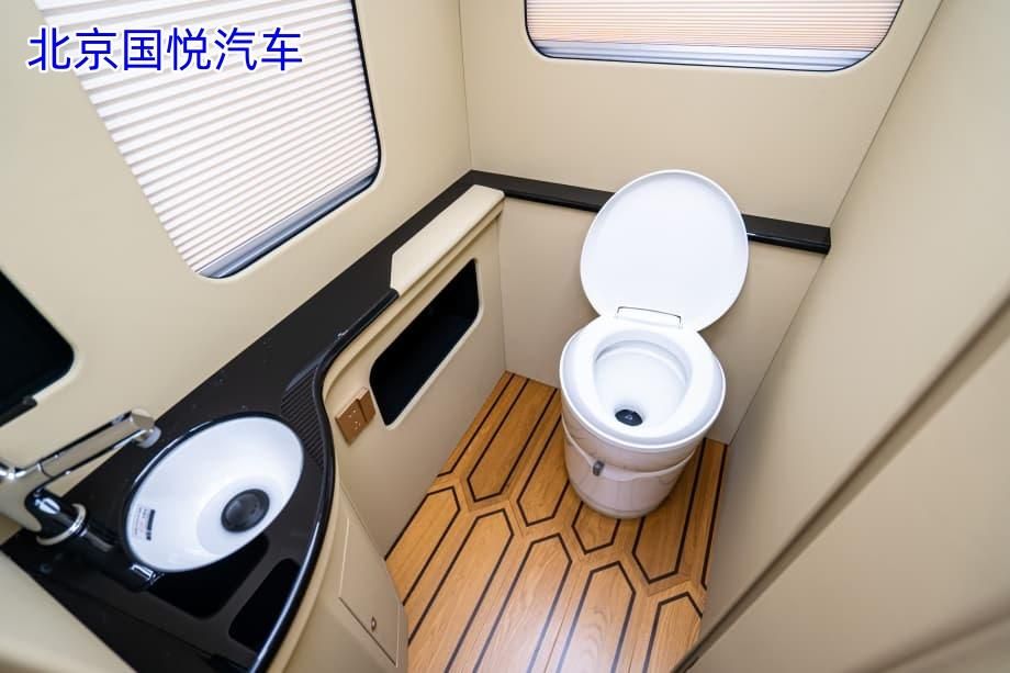 一篇文章告诉您为什么选择红旗国悦10座！联系电话