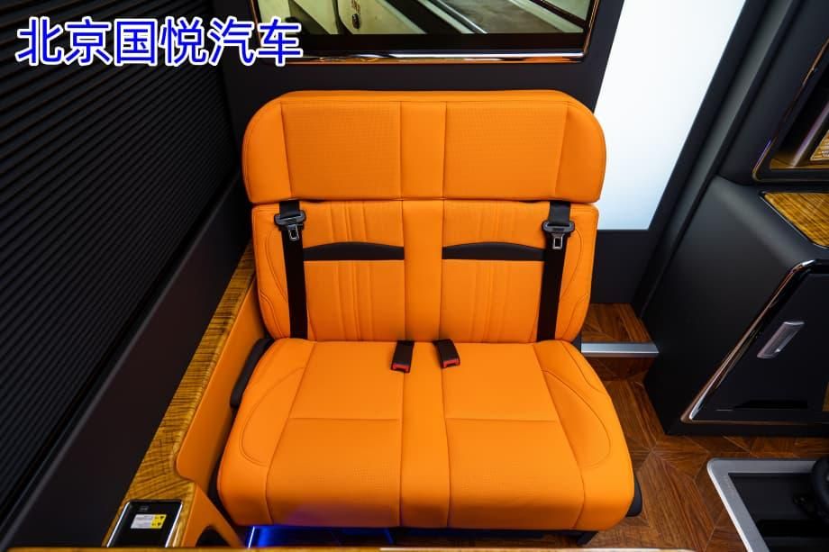 丰田考斯特12座商务车广东落地多少钱