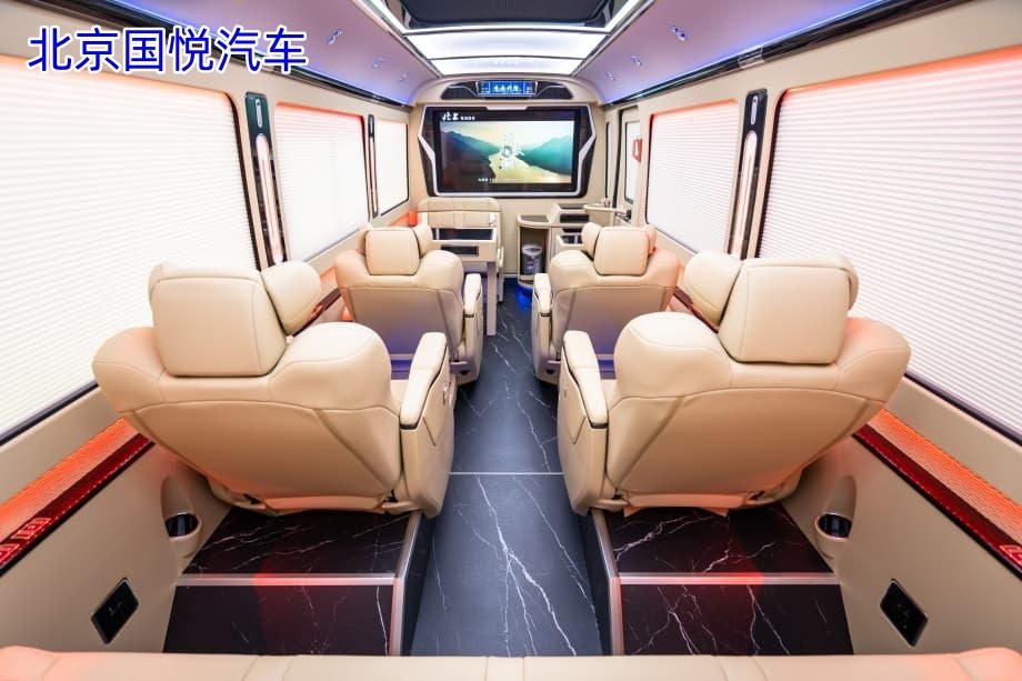 企业出行选红旗国悦12座准没错！还带升降电视全隔断 价格优惠