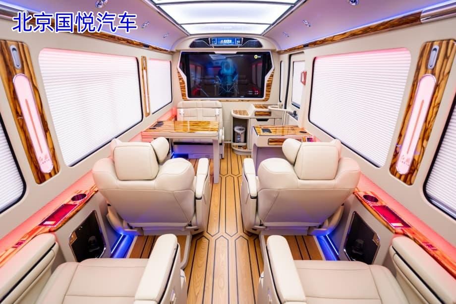 红旗国悦10座带卫生间版本让商务出行更高端！北京2025款落地价格