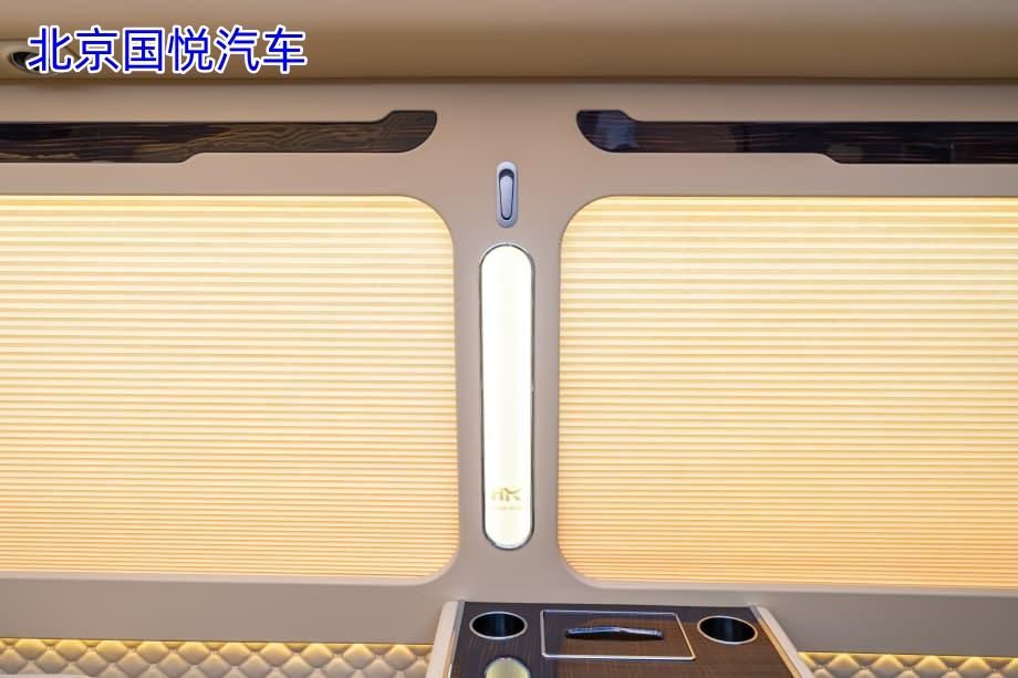 丰田考斯特12座常熟落地价多少钱