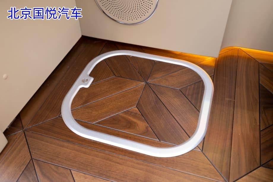 丰田考斯特12座常熟落地价多少钱
