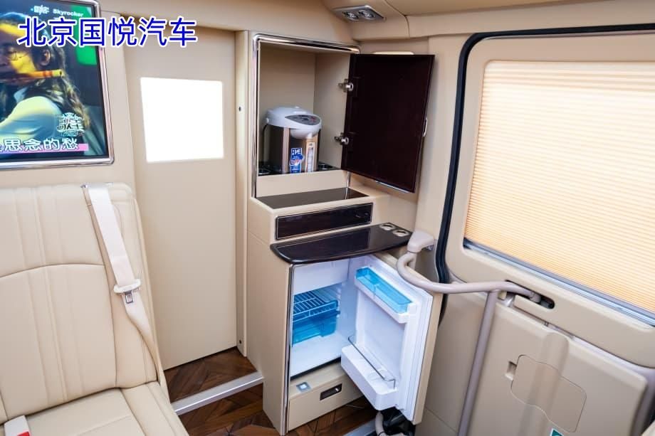 丰田考斯特12座常熟落地价多少钱