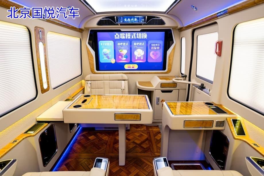 高端旅游出行就选红旗国悦12座！重庆现车优惠价格？