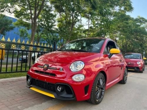 ABARTH 595手动硬顶版 1.4T排量 配色/价格/分期金融方案 首付8万