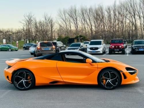 迈凯伦750S Spider硬顶敞篷4.0T现车价格400多万 橙色配置拉满