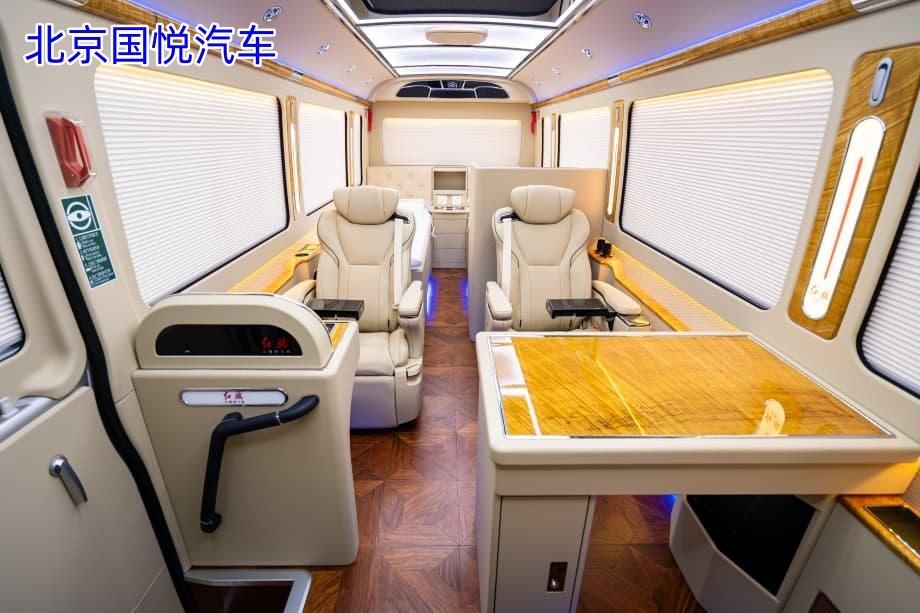 西藏昌都红旗国悦6座房车落地价官网报价总部电话18500485555