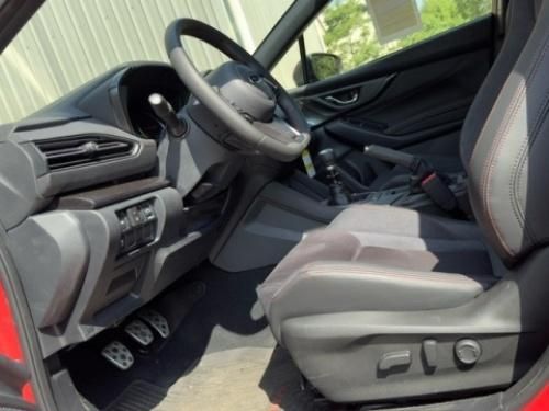 斯巴鲁WRX 2.4T手动Sport-tech运动科技版 分期配置落地报价