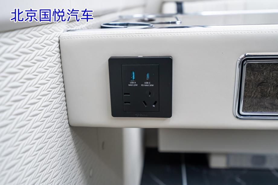沧州定制红旗国悦12座团队版详细报价配置表电话