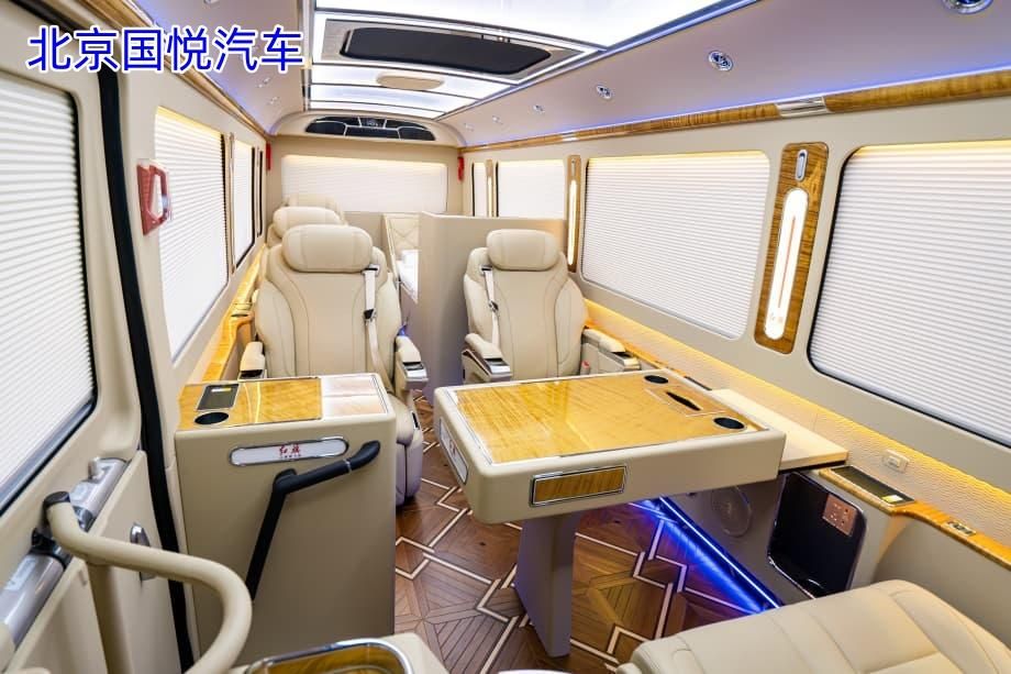 红旗国悦8座筑就豪华安全壁垒河南郑州直营店地址