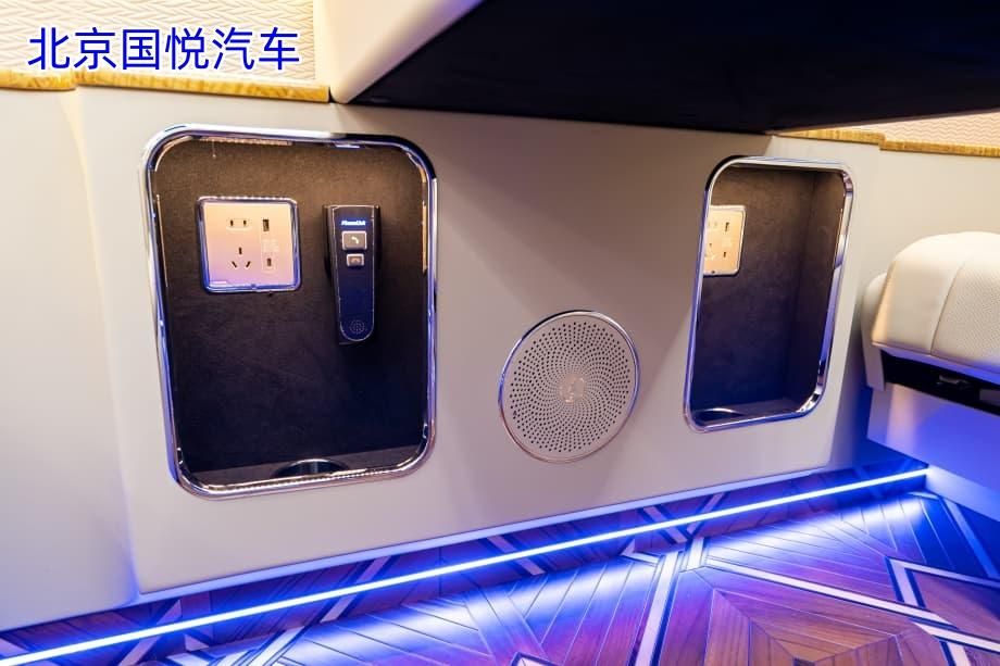 红旗国悦8座筑就豪华安全壁垒河南郑州直营店地址