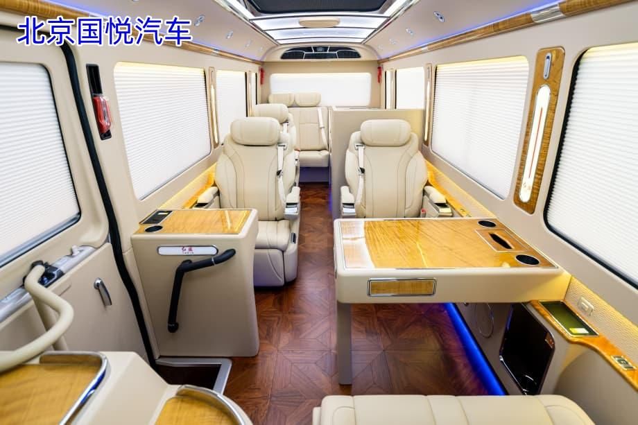 红旗国悦9座尽展东方雅致内饰可定制厂家电话报价