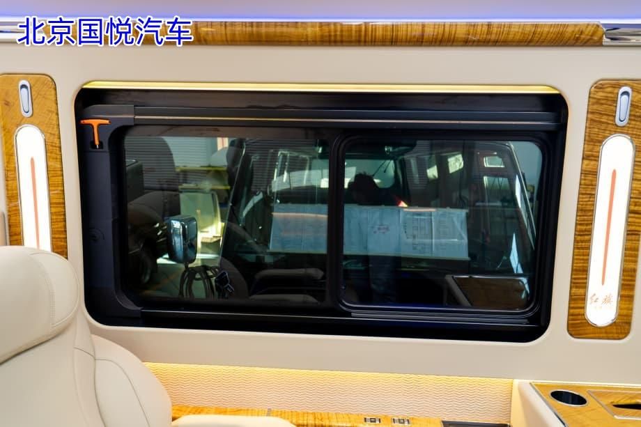 红旗国悦8座筑就豪华安全壁垒河南郑州直营店地址