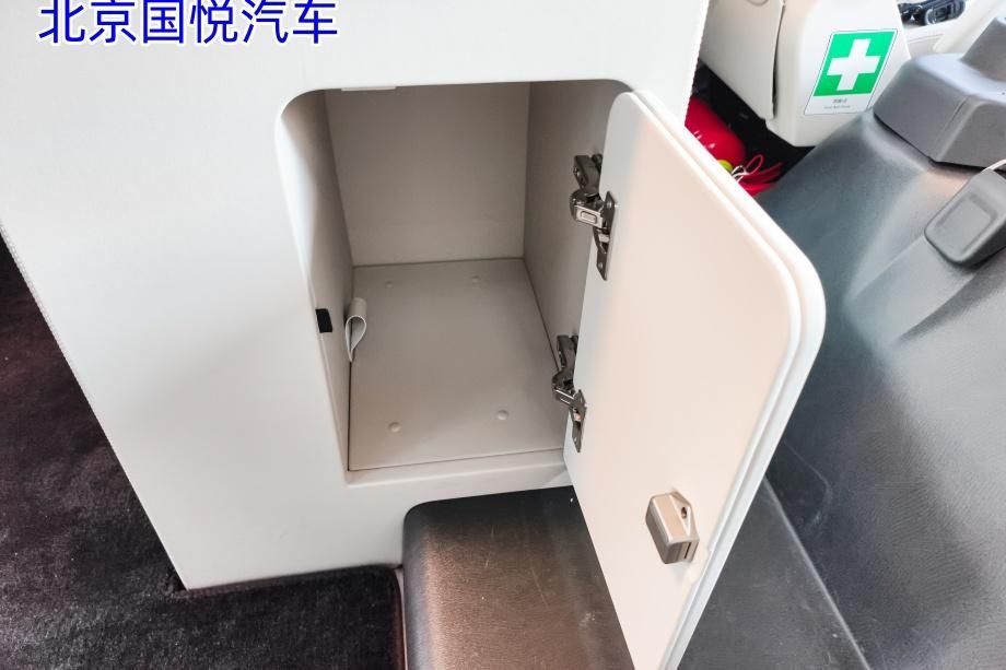 河北衡水红旗国悦17座旗舰版现车落地价格联系电话
