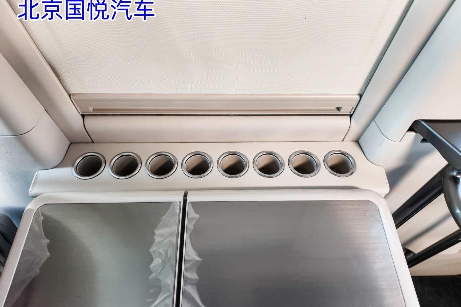 河北衡水红旗国悦17座旗舰版现车落地价格联系电话