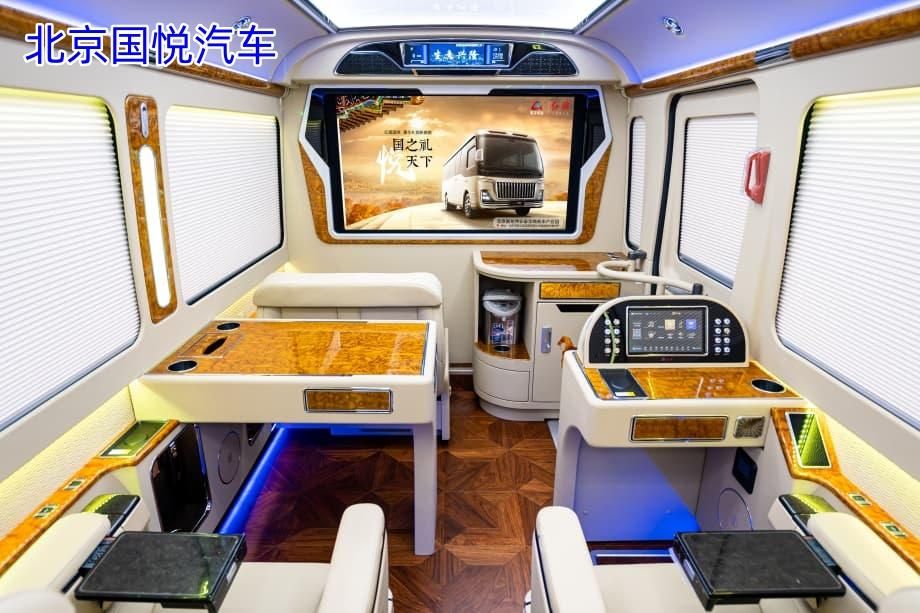 红旗国悦12座豪华版落地多少钱 咸宁报价电话