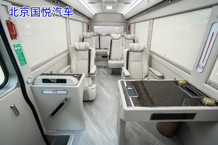 红旗国悦13座吉林优惠官网报价总部电话18500485555