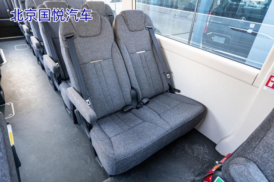 北京红旗国悦23座裸车内饰落地价格优惠活动