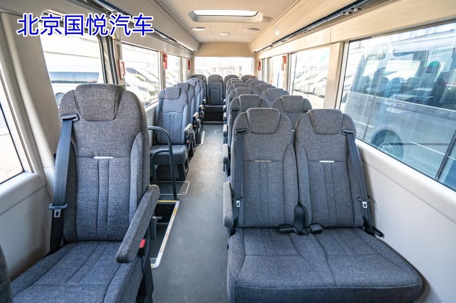 北京红旗国悦23座裸车内饰落地价格优惠活动