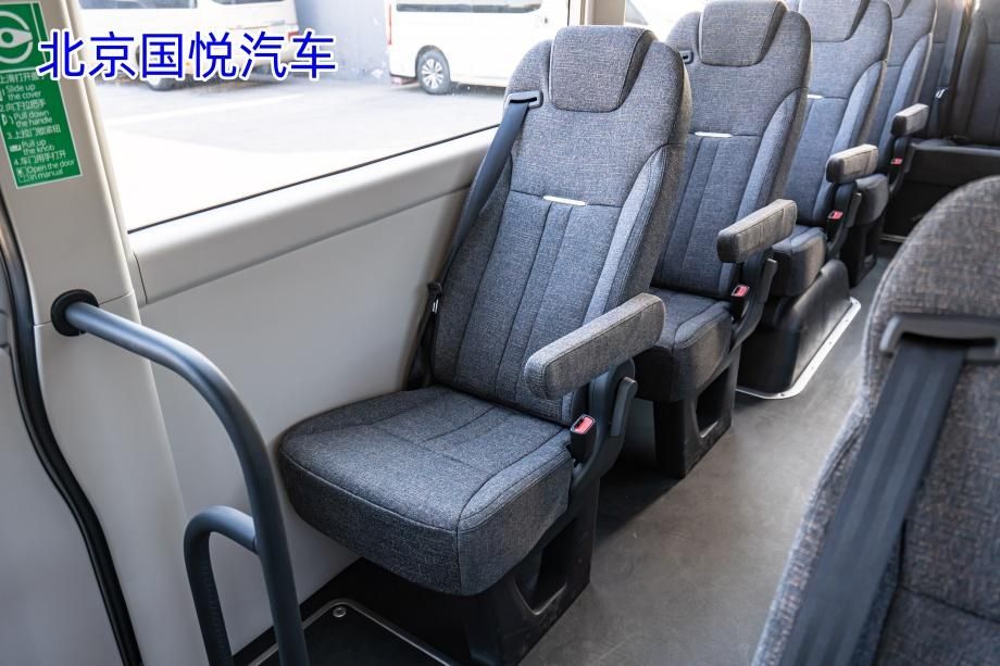 北京红旗国悦23座裸车内饰落地价格优惠活动