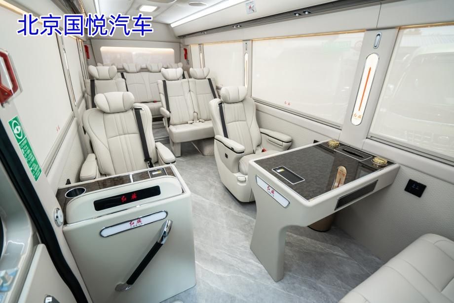 红旗国悦13座吉林优惠官网报价总部电话18500485555