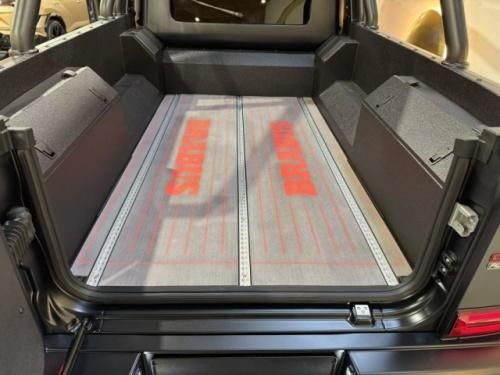 2025款巴博斯G900 6x6报价 V8双涡轮+900匹马力 奢华越野报价释出