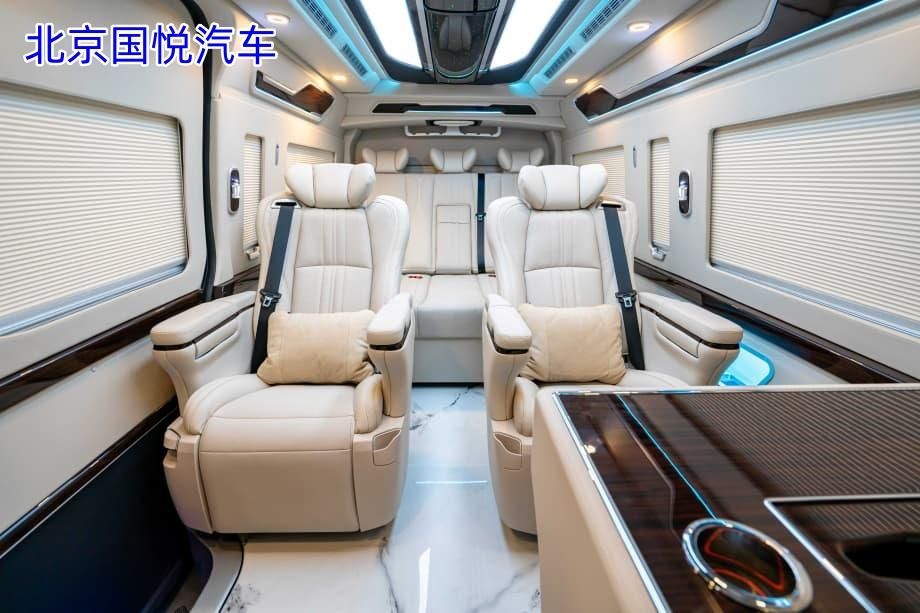 广东中山丰田海狮凯萨皇冠版优惠后的价格