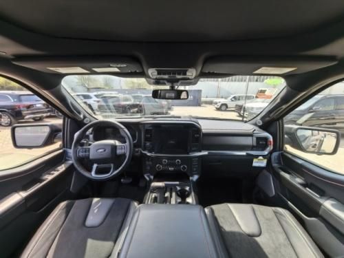 2025款福特猛禽F150 3.5T 37包落地报价直降10万 分期金融0压力