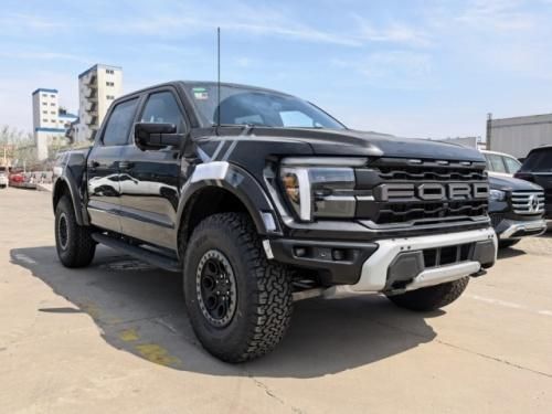 2025款福特猛禽F150 3.5T 37包落地报价直降10万 分期金融0压力