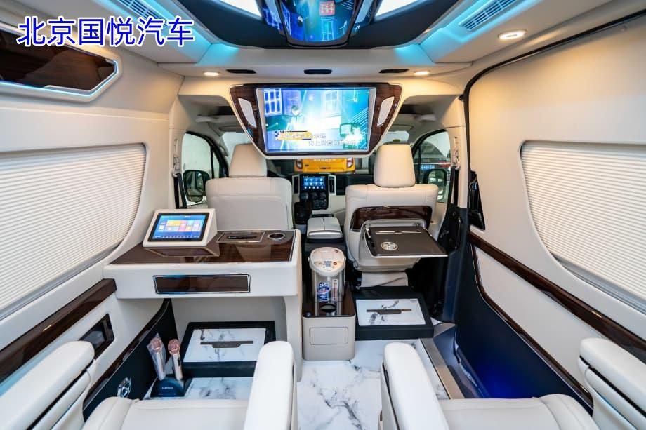 广东中山丰田海狮凯萨皇冠版优惠后的价格