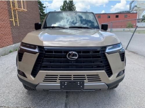 2025款雷克萨斯GX550 3.4T顶配现车直降8万 分期落地价106万