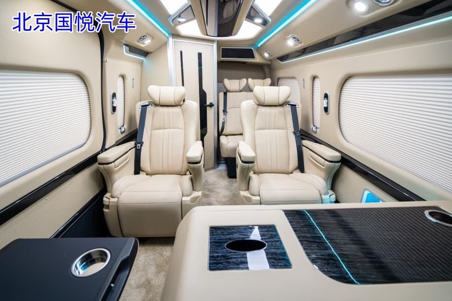 赤峰市丰田海狮6座以独特配置重塑商务出行新体验现车政策