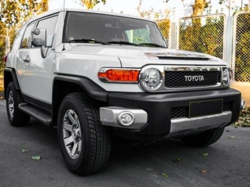 2025款丰田FJ酷路泽4.0 GXR八气囊 报价多少钱 分期首付20%