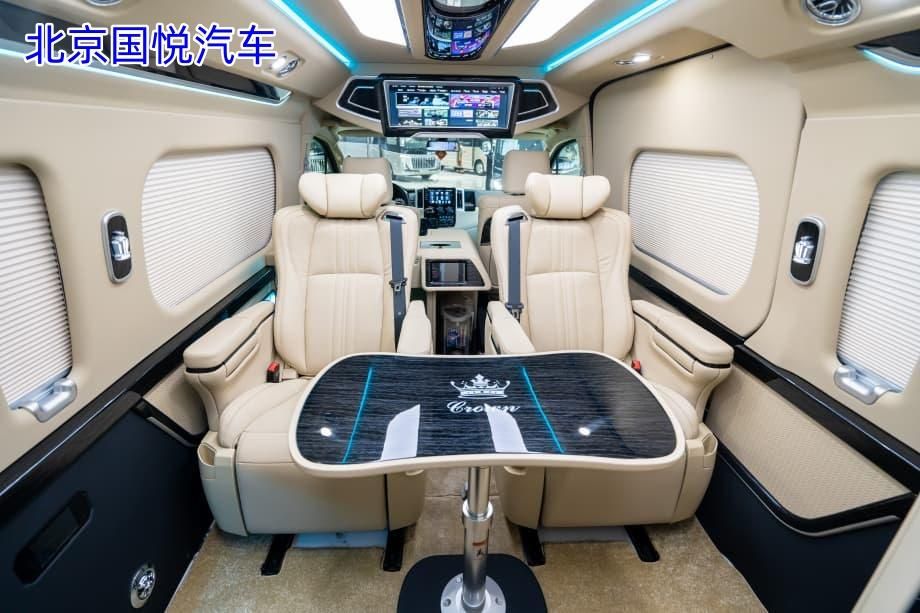 赤峰市丰田海狮6座以独特配置重塑商务出行新体验现车政策