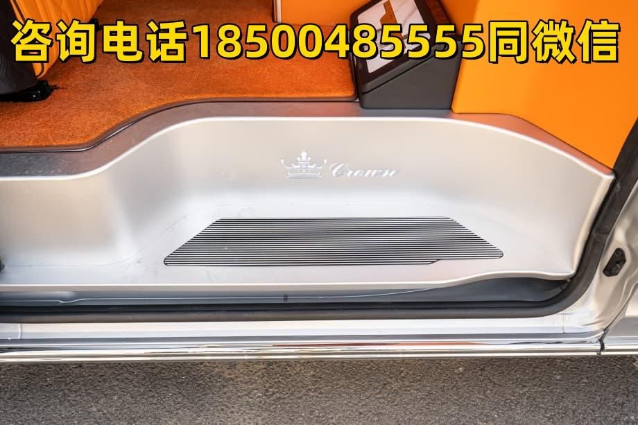 河南郑州丰田海狮7座凯萨皇冠版优惠后的价格