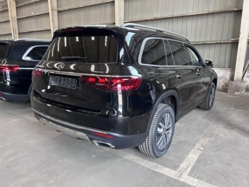 奔驰GLS350d柴油SUV现车价格 3.0T排量7座顶配报价含购置税明细